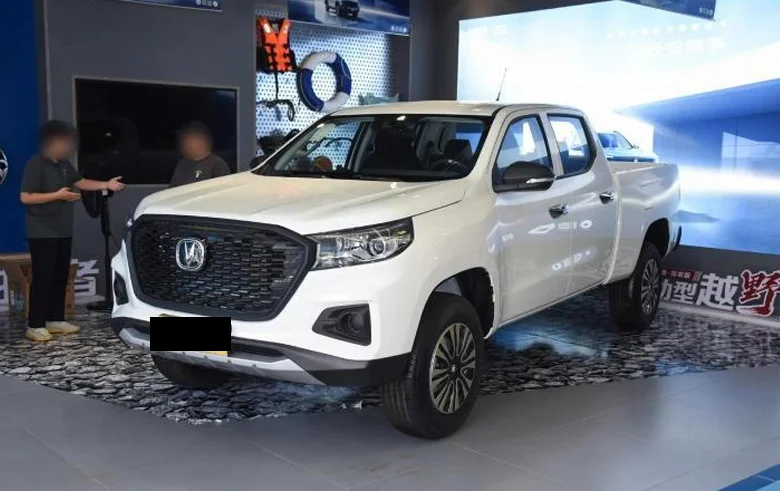 2024 Changan F70